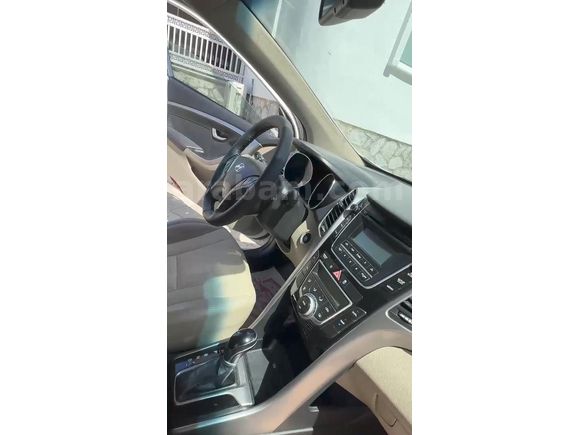 TERTEMİZ BAKIMLI İ30 ELİTE DİZEL OTOMATİK