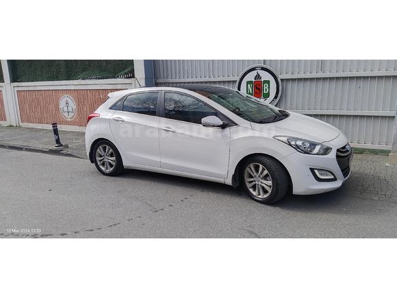 TERTEMİZ BAKIMLI İ30 ELİTE DİZEL OTOMATİK