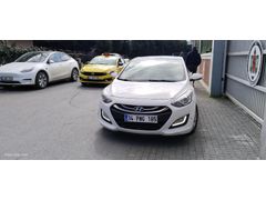 TERTEMİZ BAKIMLI İ30 ELİTE DİZEL OTOMATİK
