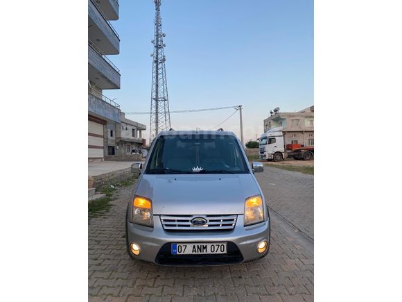 Sahibinden Ford Tourneo Connect 1.8 TDCI Deluxe 2011 Model