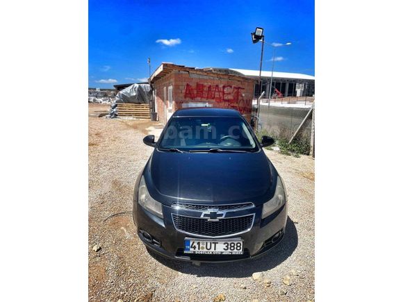İhtiyaçtan satılık Chevrolet Cruze 1.6 2010 ls