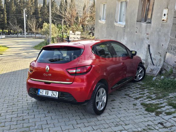 Sahibinden Renault Clio 1.5 dCi Icon 2012 Model