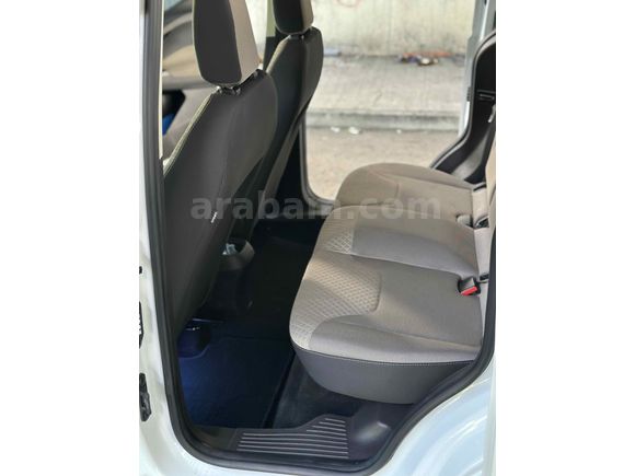 Sahibinden Ford Tourneo Courier 1.5 TDCi Titanium Plus 2021 Model 