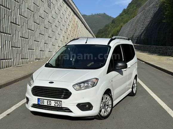 Sahibinden Ford Tourneo Courier 1.5 TDCi Titanium Plus 2021 Model 