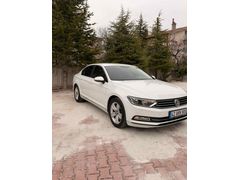 Sahibinden Volkswagen Passat 1.6 TDi BlueMotion Comfortline 2015 Model  207.000 km Beyaz