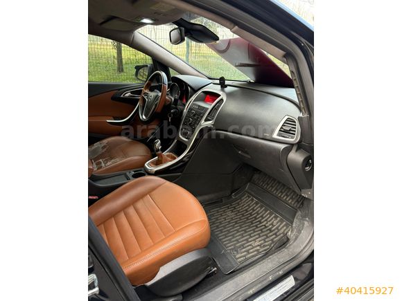 2011 OPEL ASTRA J KASA