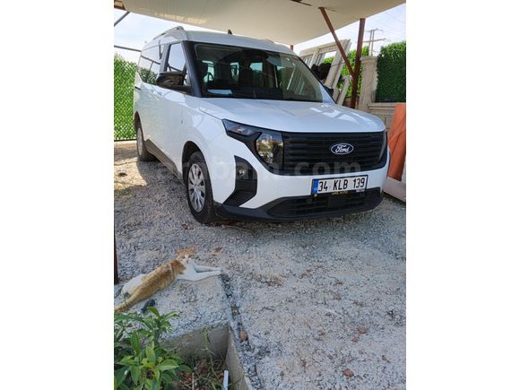 Sahibinden Ford Tourneo Courier 1.0 EcoBoost Deluxe 2024 Model