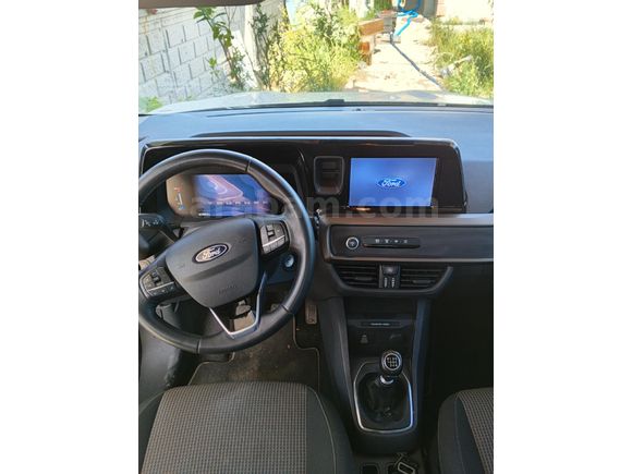Sahibinden Ford Tourneo Courier 1.0 EcoBoost Deluxe 2024 Model