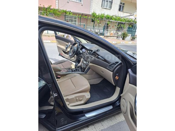 Sahibinden Renault Latitude 1.5 dCi Executive 2011 Model