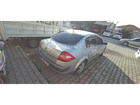 Sahibinden Renault Megane 1.6 Dynamique 2005 Model