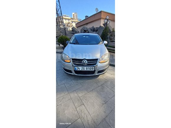 Sahibinden Volkswagen Jetta 1.6 TDi Comfortline 2010 Model  373.000 km Gri