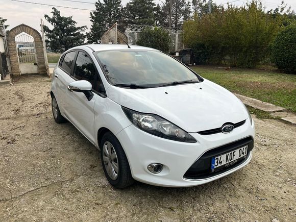 Sahibinden Ford Fiesta 1.4 TDCi Trend 2012 Model
