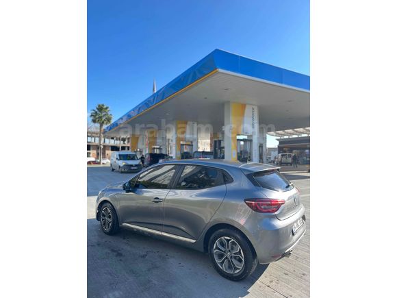 Sahibinden Renault Clio 1.0 TCe Joy 2023 Model 