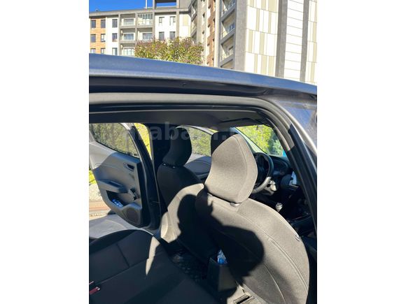 Sahibinden Renault Clio 1.0 TCe Joy 2023 Model 