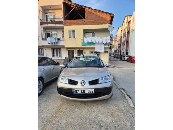 SAHİBİNDEN BOYASIZ DEĞİŞENSİZ MEGANE 2 