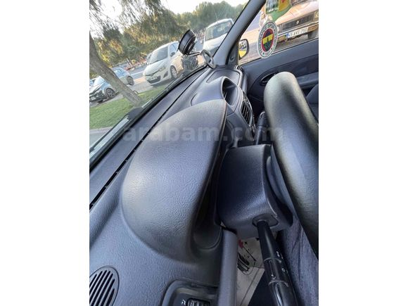 Sahibinden Renault Clio 1.4 RTA 2001 Model 