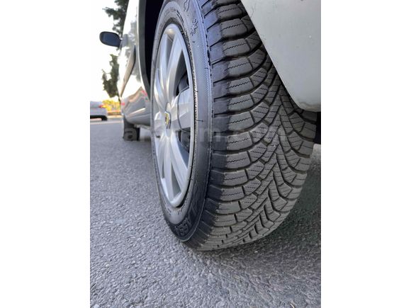 Sahibinden Renault Clio 1.4 RTA 2001 Model 