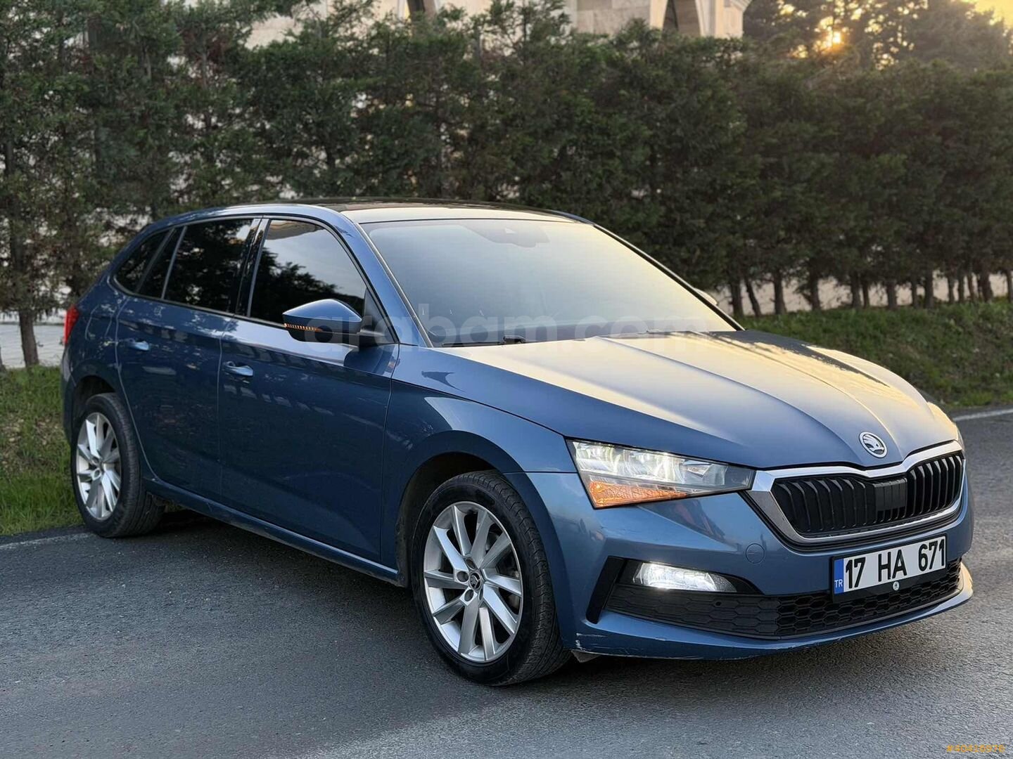 Galeriden Skoda Scala 1.6 TDI Premium 2020 Model İstanbul 174.000 km Mavi 5