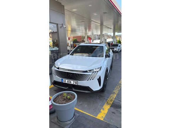 Sahibinden Peugeot 3008 1.6 Hybrid Allure 2025 Model 