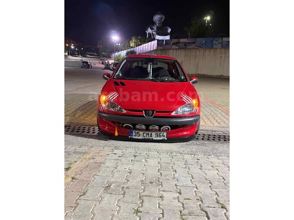 Sahibinden Peugeot 206 1.4 HDi X-Design 2004 Model  400.000 km Kırmızı