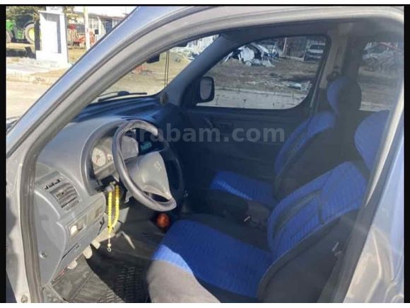 Sahibinden Peugeot Partner 1.9 D 2001 Model Ankara
