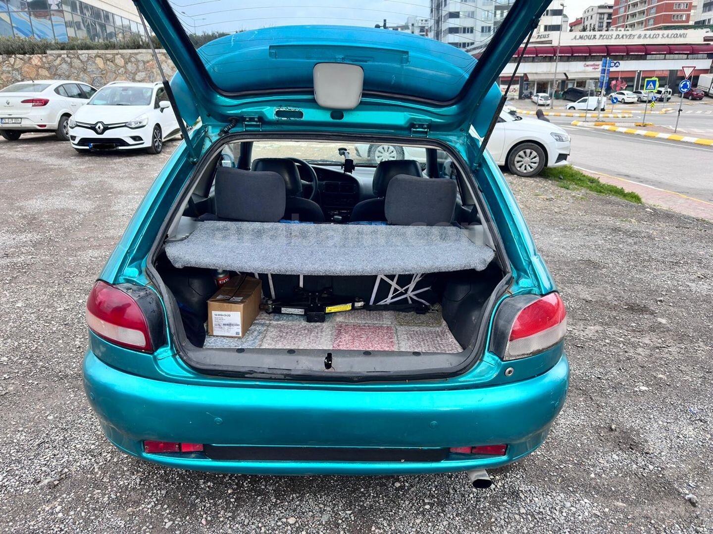 Sahibinden Proton 315 GLS 1998 Model İstanbul 345.000 km Yeşil 7