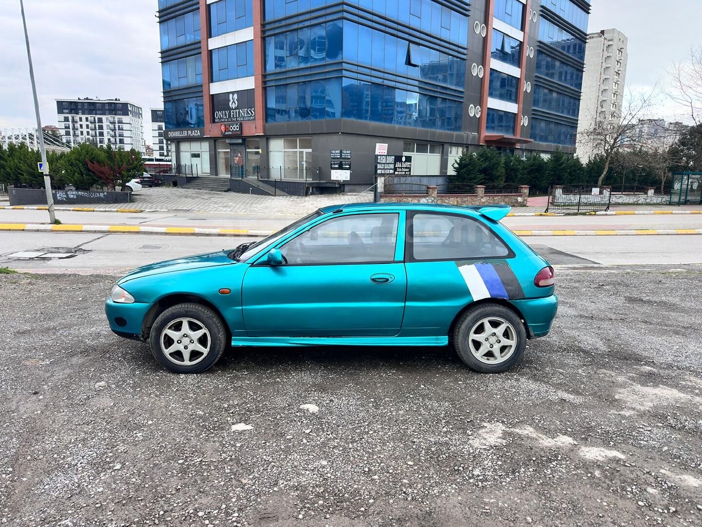 Sahibinden Proton 315 GLS 1998 Model İstanbul 345.000 km Yeşil 4