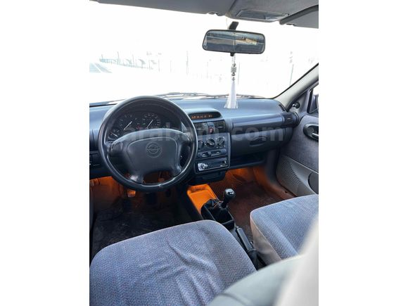 Sahibinden Opel Corsa 1.4 GLS 1997 Model Afyonkarahisar 340.000 km