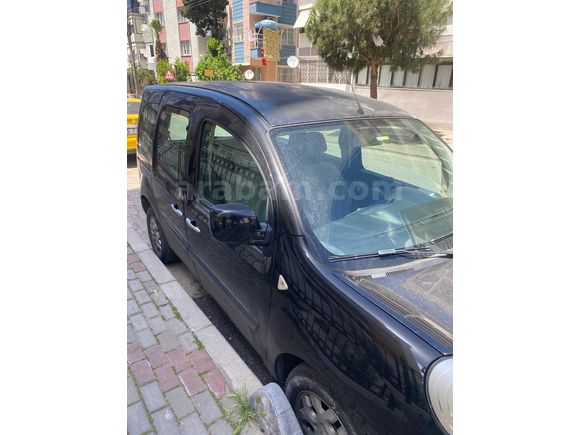 Sahibinden Renault Kangoo Multix 1.5 dCi Expression 2011 Model