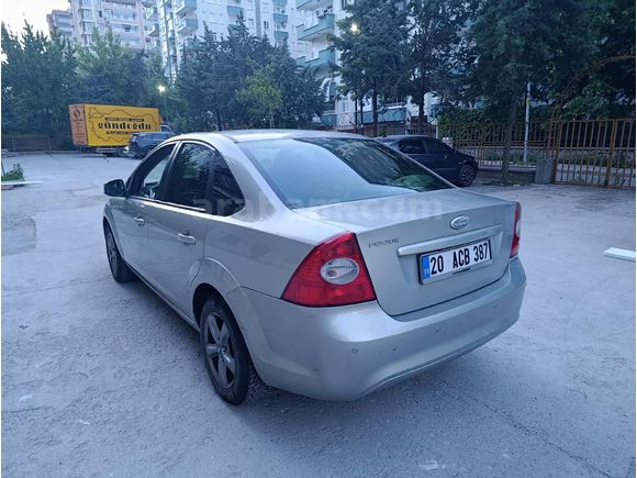 Sahibinden Ford Focus 1.6 Trend 2009 Model