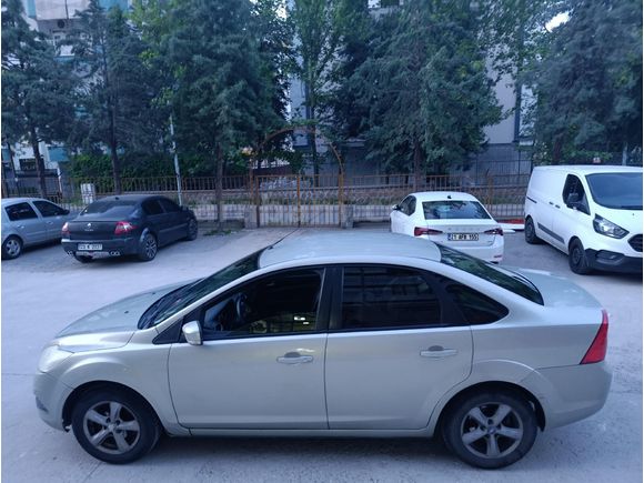 Sahibinden Ford Focus 1.6 Trend 2009 Model