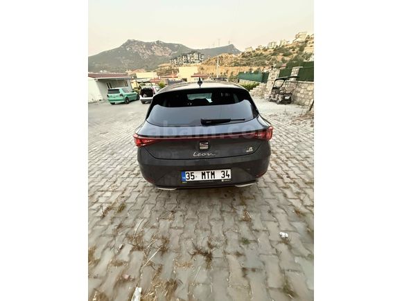 Sahibinden Seat Leon 1.5 eHybrid FR 2025 Model İzmir