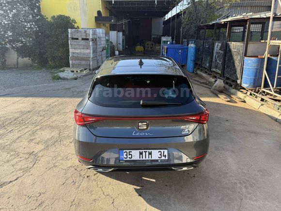 Sahibinden Seat Leon 1.5 eHybrid FR 2025 Model İzmir