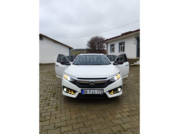 Sahibinden Honda Civic 1.6i VTEC Elegance 2018 Model