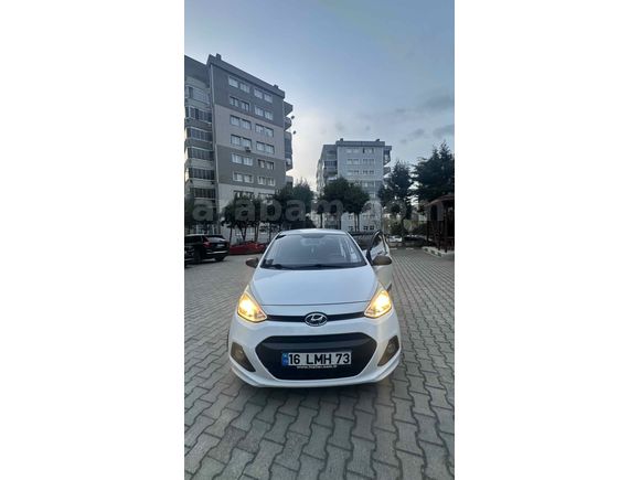 Sahibinden Hyundai i10 1.0 D-CVVT Style 2015 Model 