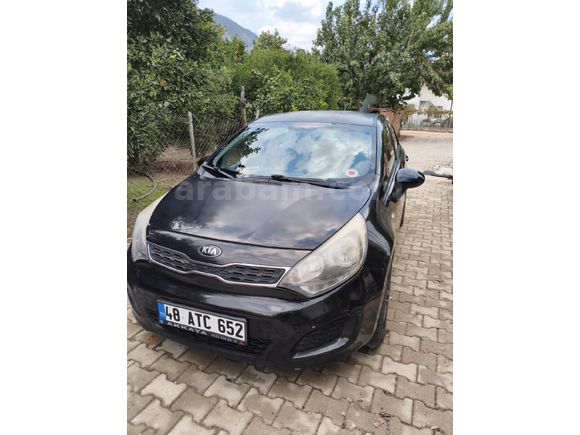 Sahibinden Kia Rio 1.25 CVVT Fancy 2012 Model