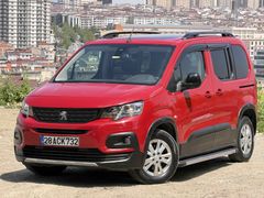 Galeriden Peugeot Rifter 1.5 BlueHDI GT Line 2019 Model İstanbul