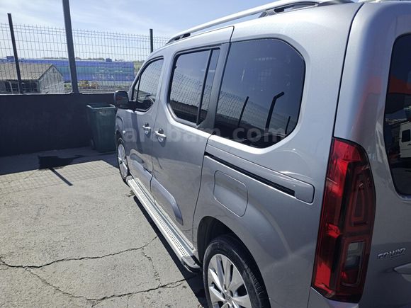 Sahibinden Opel Combo 1.5 CDTI Ultimate 2021 Model