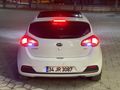 Sahibinden Kia Ceed 1.6 CRDi Premium 2012 Model 