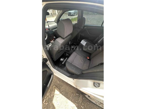 Sahibinden Skoda Octavia 1.6 Elegance 2001 Model 