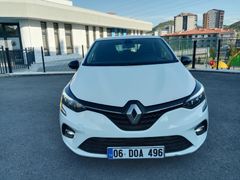 servis bakımlı hatasız manuel vitesRenault Clio 1.0 TCe touch  2023 Model