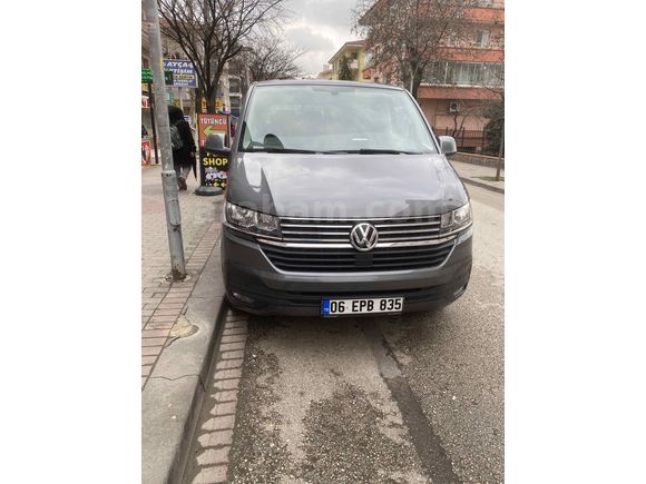 Sahibinden Volkswagen Caravelle 2.0 TDI SCR BMT Comfortline 2024 Model Ankara 1 adt de aynı araçtan siyah renk siyah renk mevcuttur