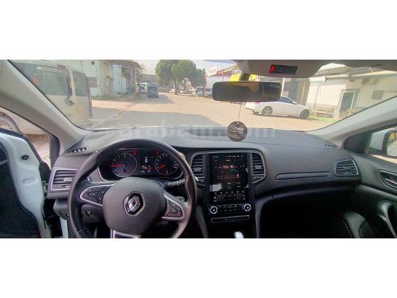 Sahibinden Renault Megane 1.3 TCe Joy 2022 Model