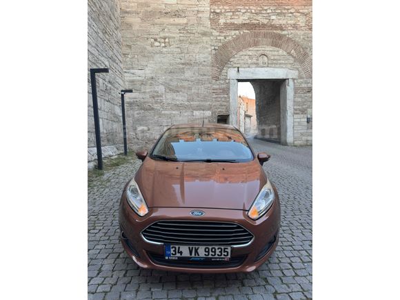 Sahibinden Ford Fiesta 1.6 Titanium 2014 Model Kahverengi
