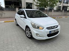 OTOMATİK VİTES 1.6 DİZEL 226 BİN KİLOMETREDE HYUNDAİ ACCENT   BLUE 