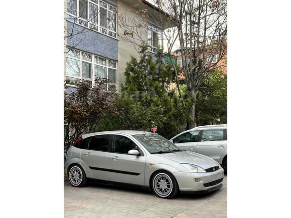 Sahibinden Ford Focus 1.6 Ambiente 2001 Model 