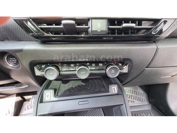 Sahibinden Citroen C4 X 1.2 PureTech Shine Bold 2023 Model