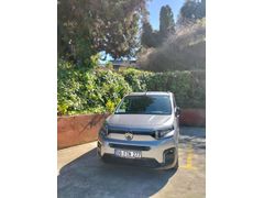 Sahibinden Citroen Berlingo 1.5 BlueHDI Feel Bold 2024 Model