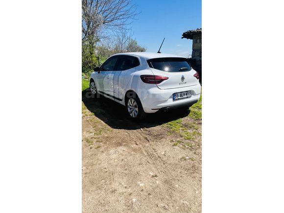 Sahibinden Renault Clio 1.0 SCe Joy 2023 Model 