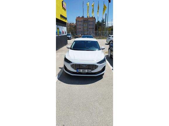 Sahibinden Ford Focus 1.5 EcoBlue Titanium Stil 2024 Model